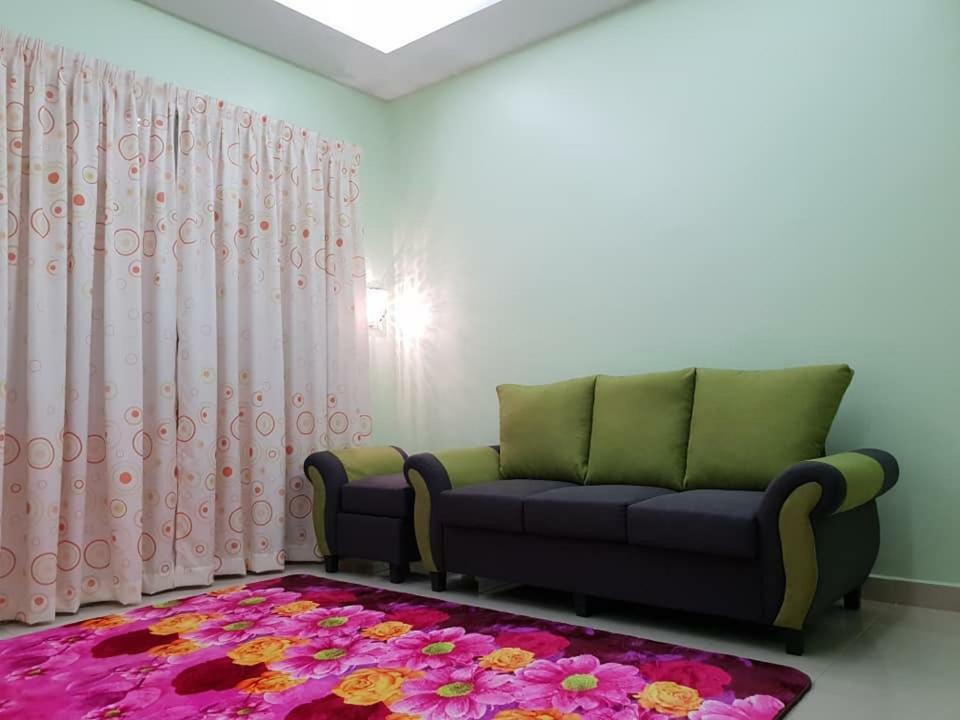 Islamic Homestay Сунгай Петани Экстерьер фото